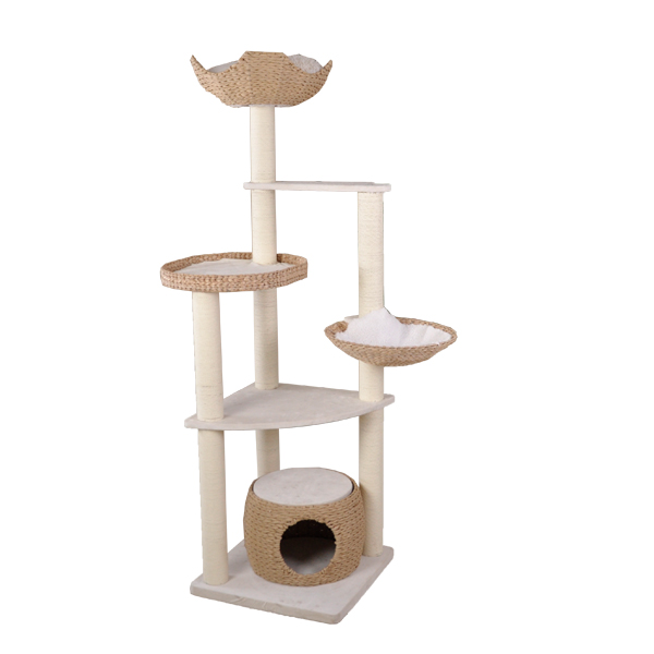 How to Choose the Best Cat Scratching Tree for Your Feline Friend